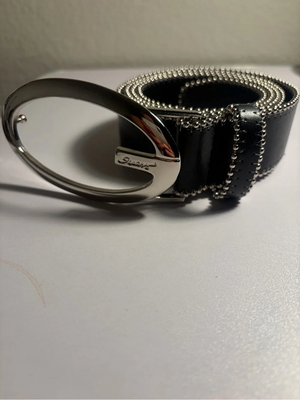Guess Black synthetic Leather Belt with Silver Oval G Buckle
